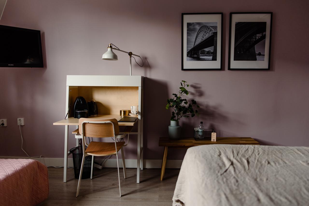 Hotel Linnen Nijmegen Bagian luar foto