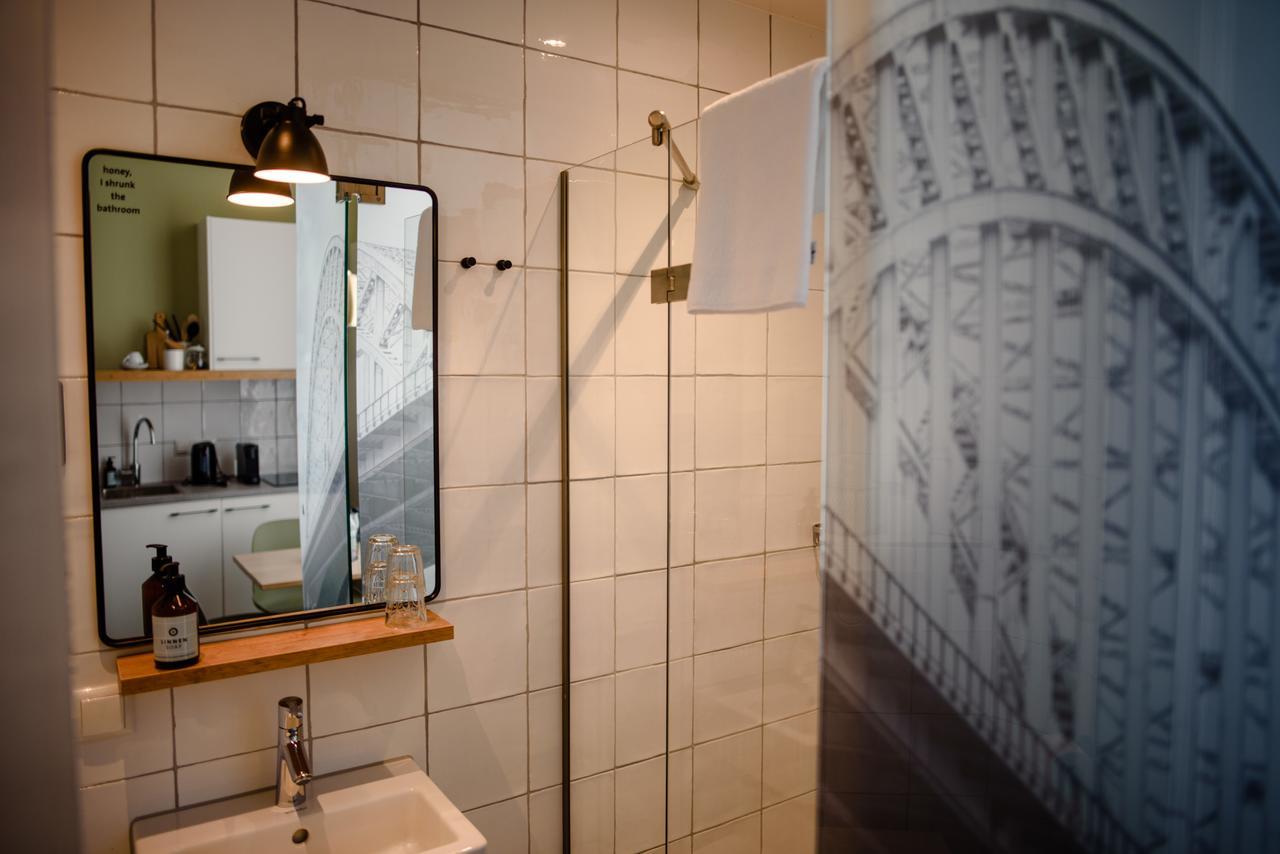 Hotel Linnen Nijmegen Bagian luar foto