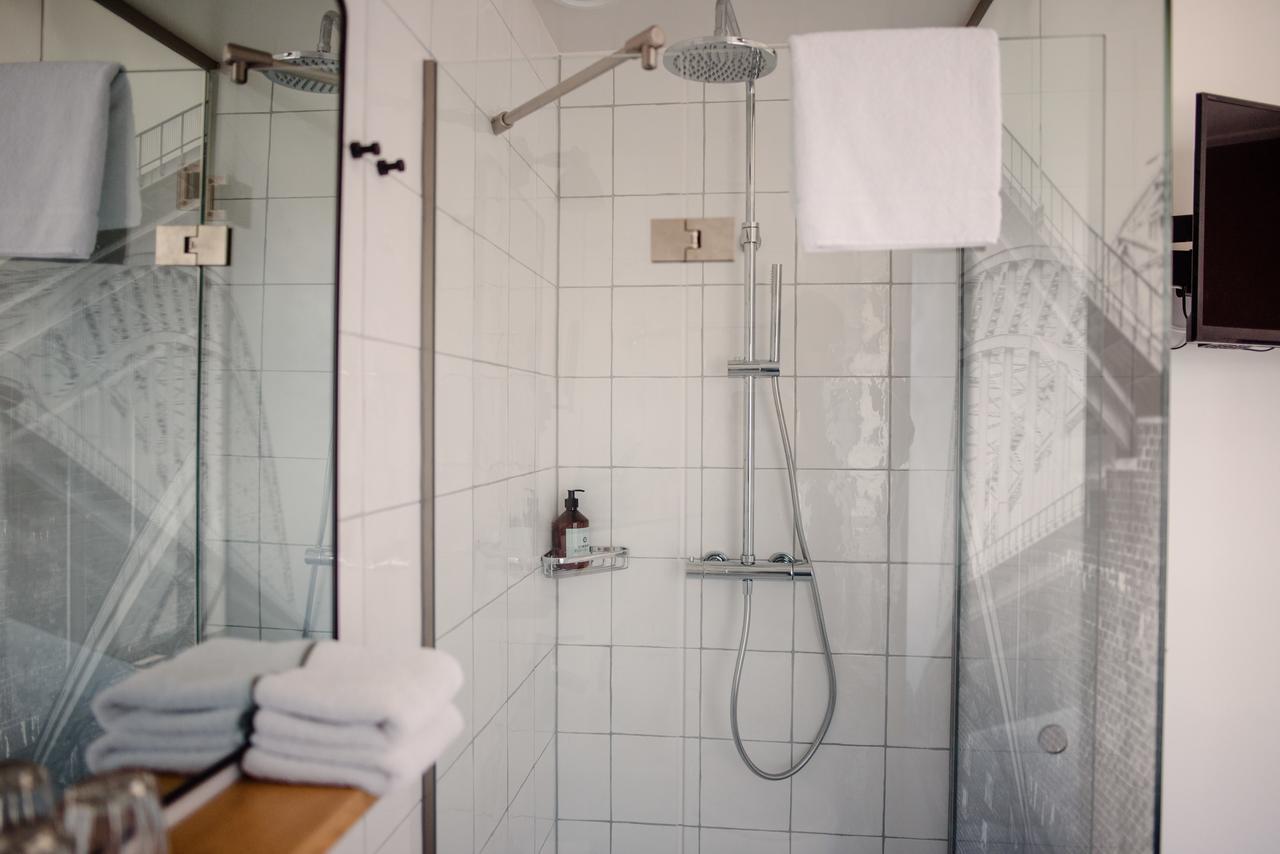 Hotel Linnen Nijmegen Bagian luar foto