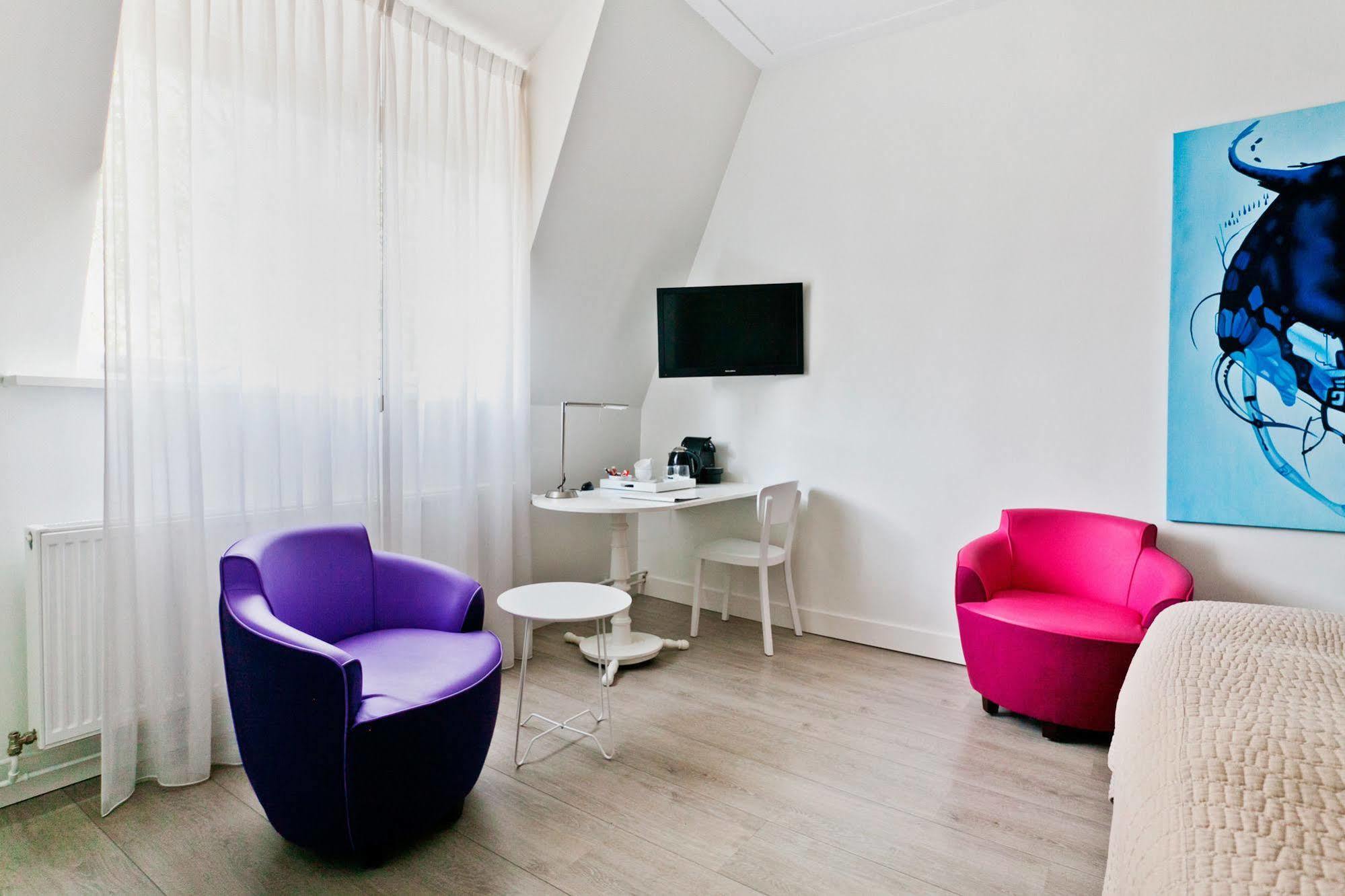 Hotel Linnen Nijmegen Bagian luar foto