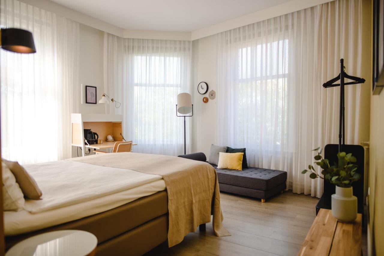 Hotel Linnen Nijmegen Bagian luar foto